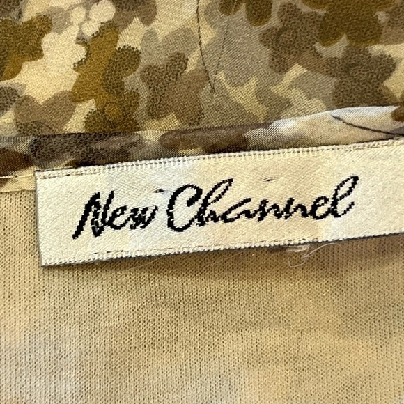 New Channel Abstract Floral Blouse in Cream and Brown M - Picture 2 of 6